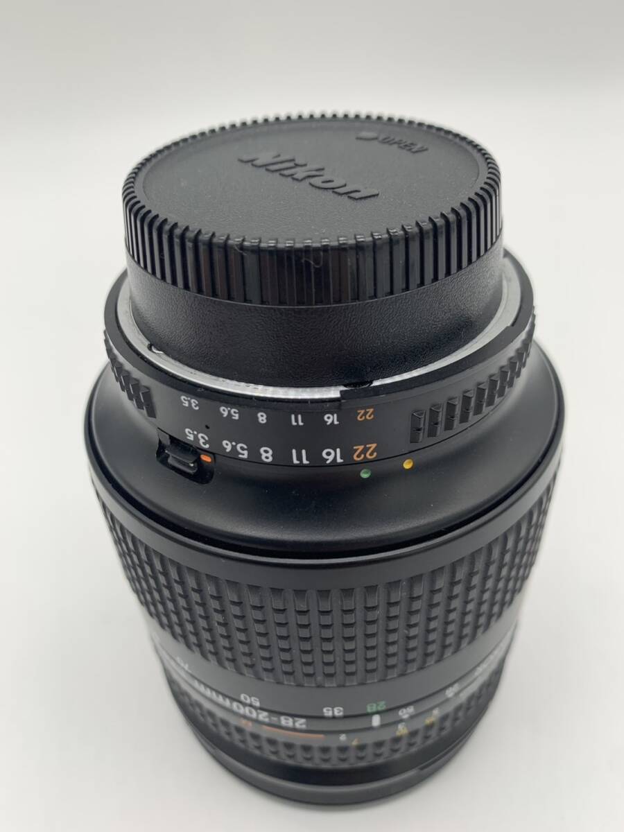 Nikon AF NIKKOR 28-200mm f3.5-5.6 D